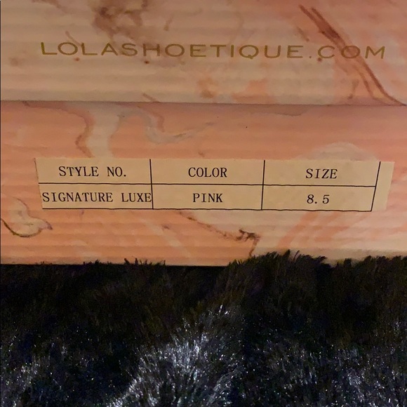 Pink jeweled lola shoetique heels - Picture 3 of 3